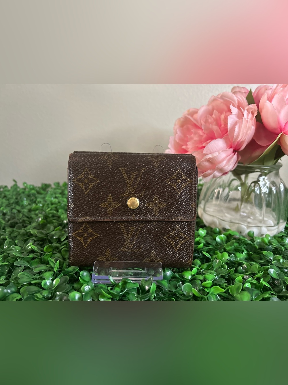 Louis Vuitton Vintage Monogram Compact Bifold Wallet SP0933